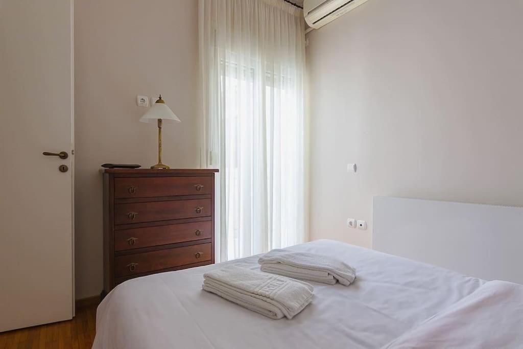 A Unique Apartment In The Historical Center-3Bds 아테네 외부 사진