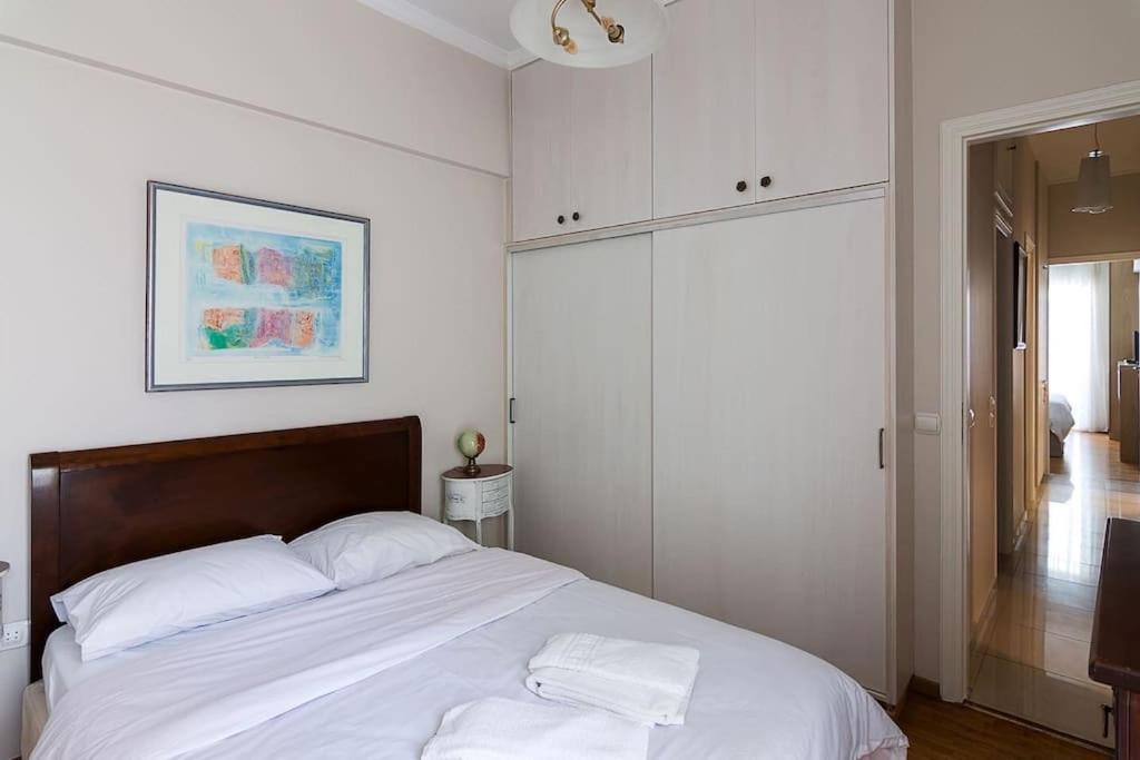A Unique Apartment In The Historical Center-3Bds 아테네 외부 사진